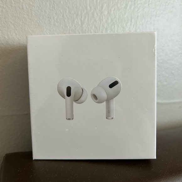 AirPods Pro brand new